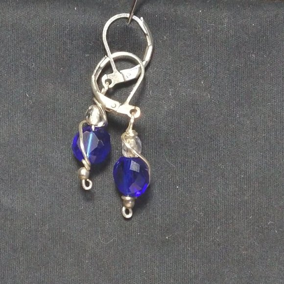 CCLHMHLLC Wired Jewellery Designs - Picture 3 of 4